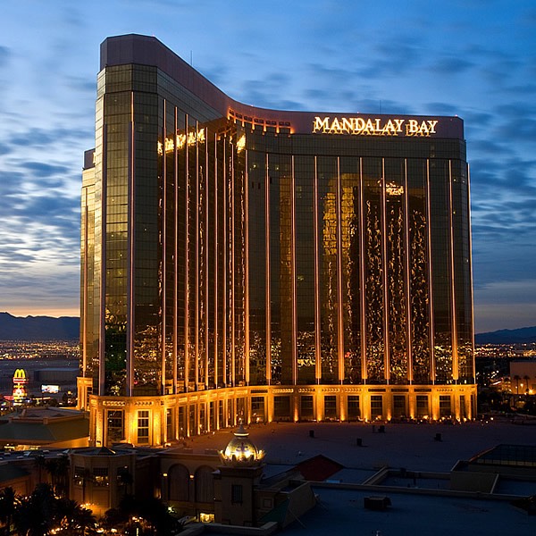 1238534330 mandalay-bay 1