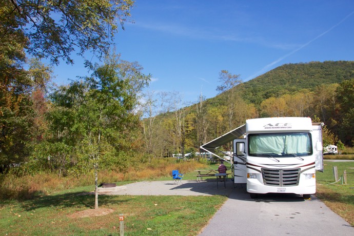 Stone mountain state park campground