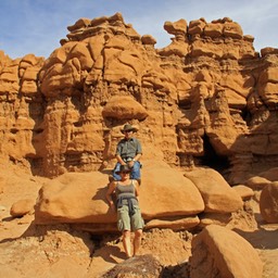 Marja en Ko in Goblin Valley