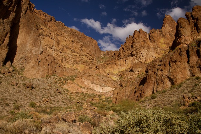 Superstition mountains